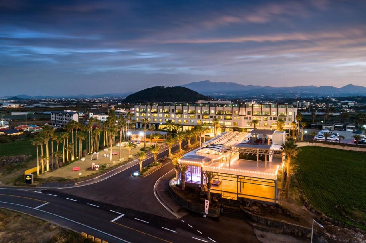 Uni Hotel Jeju Exterior foto